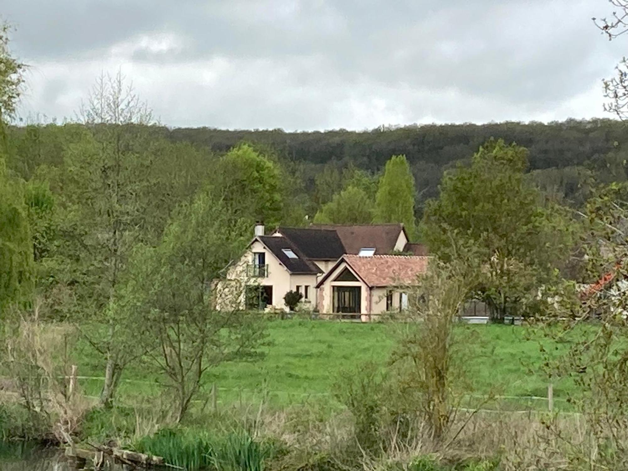 Cote Riviere Apartment Ezy-sur-Eure Exterior foto