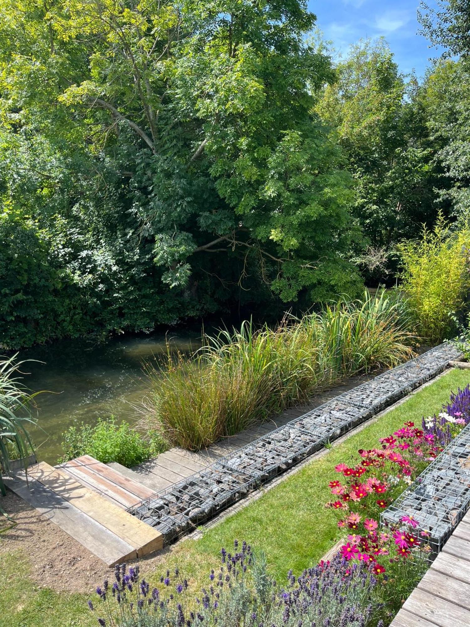 Cote Riviere Apartment Ezy-sur-Eure Exterior foto