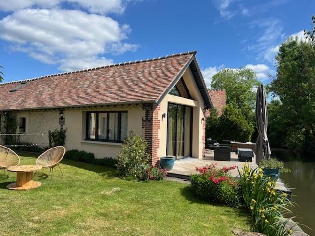 Cote Riviere Apartment Ezy-sur-Eure Exterior foto